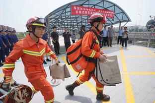 姆巴佩送跨年祝福：祝大家身体健康、平安幸福、收获满满